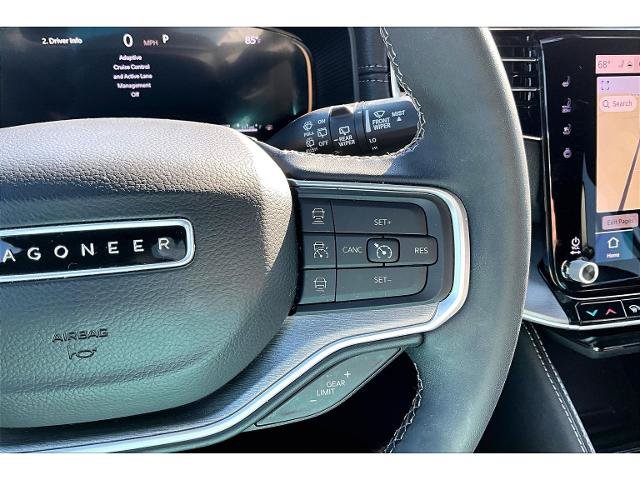 Used 2025 Jeep Wagoneer Series II AWD/4WD image 12