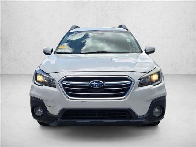 Used 2018 Subaru Outback 2.5i Premium AWD/4WD image 2