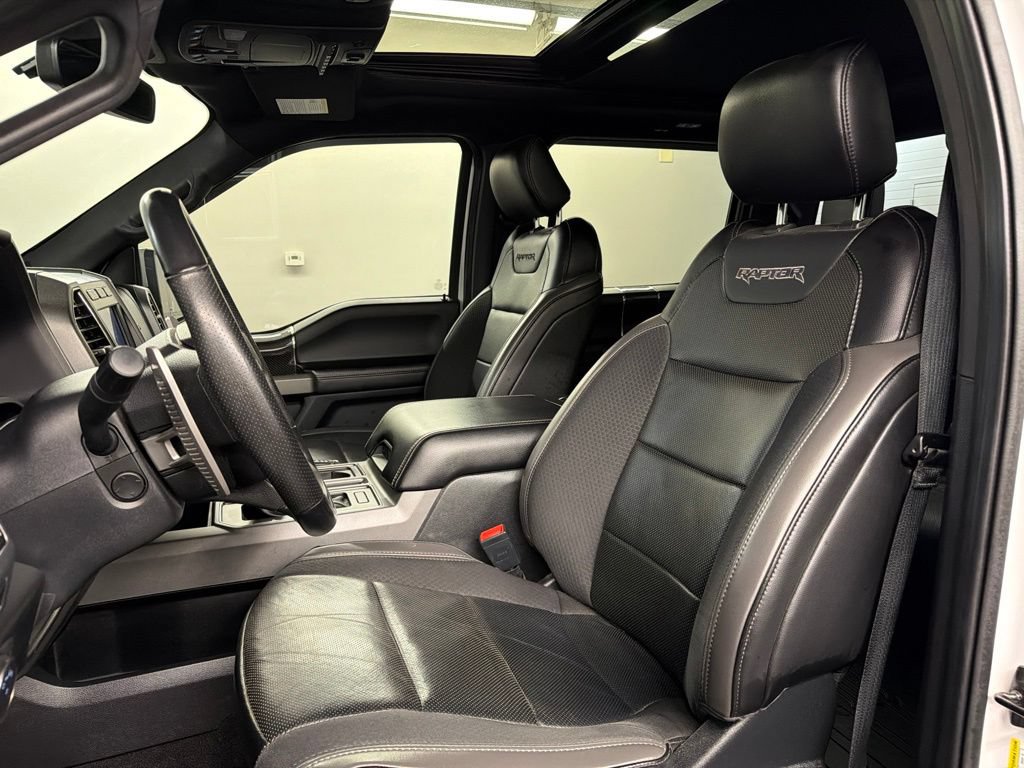 Certified 2019 Ford F150 Raptor w/ Equipment Group 802A Luxury AWD/4WD image 25