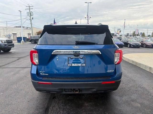 Certified 2022 Ford Explorer XLT w/ Class IV Trailer Tow Package AWD/4WD image 3