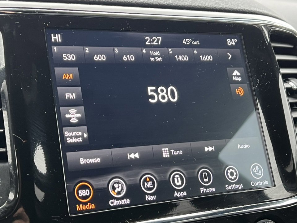 Used 2021 Jeep Grand Cherokee Limited image 27