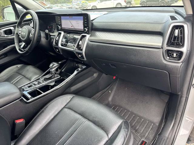 Used 2022 Kia Sorento SX FWD image 13