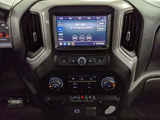 Used 2020 Chevrolet Silverado 1500 Custom w/ Custom Value Package AWD/4WD image 8