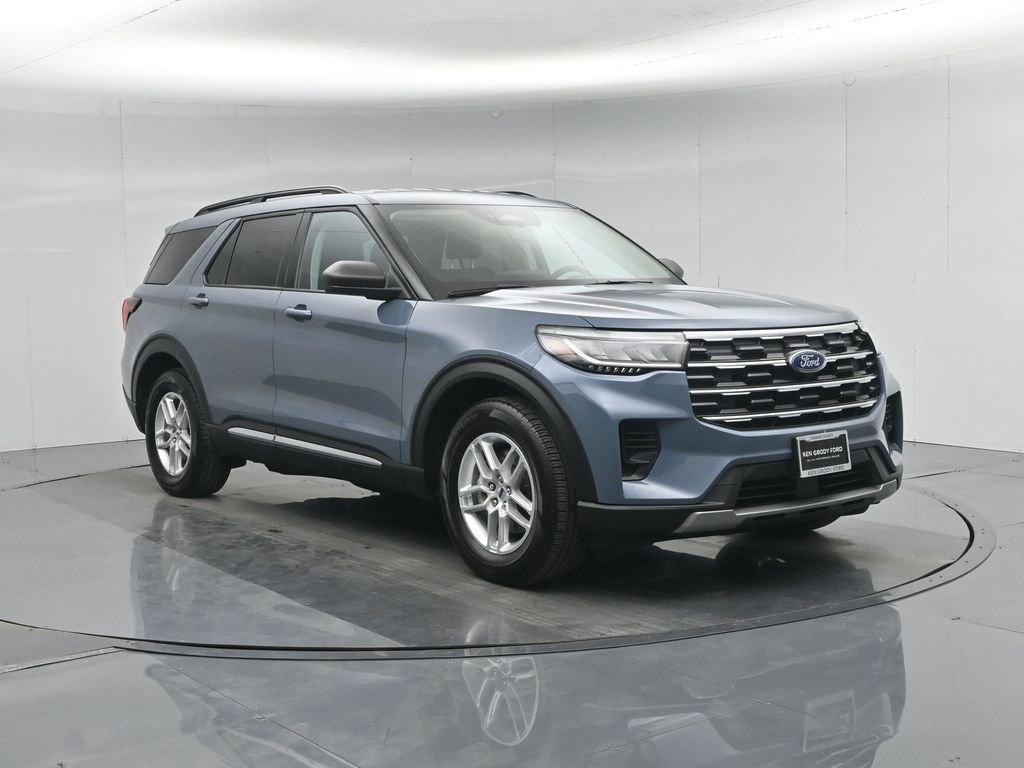 Certified 2025 Ford Explorer Active RWD image 57