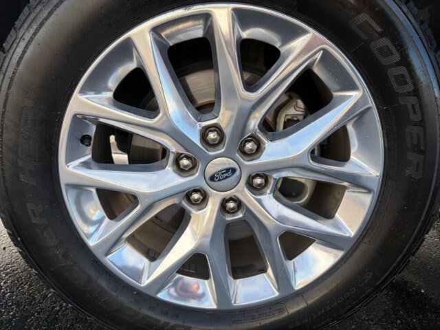 Certified 2020 Ford Expedition Max XLT w/ Equipment Group 202A AWD/4WD image 26