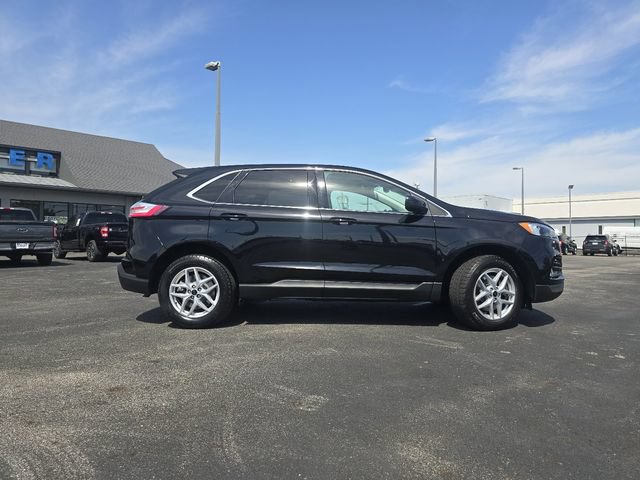 Certified 2024 Ford Edge SEL w/ Convenience Package AWD/4WD image 16