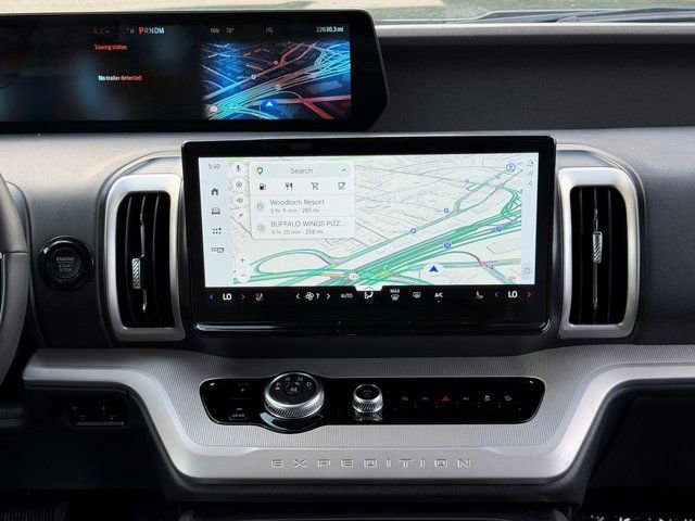 Certified 2025 Ford Expedition Max Active AWD/4WD image 5