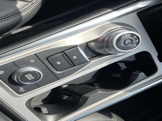 Certified 2023 Ford Explorer XLT w/ Equipment Group 202A AWD/4WD image 25