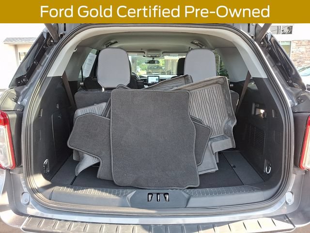 Certified 2023 Ford Explorer XLT w/ Equipment Group 202A AWD/4WD image 32