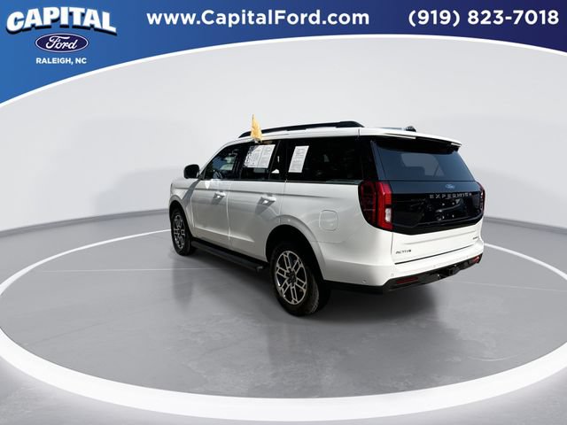 Certified 2025 Ford Expedition Active AWD/4WD image 6