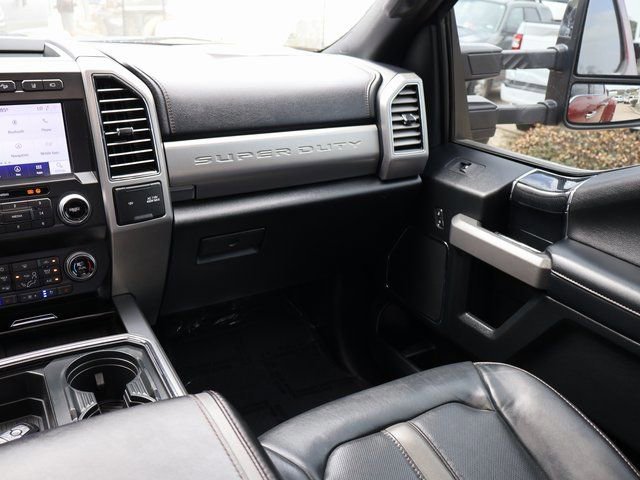Certified 2020 Ford F450 Platinum w/ FX4 Off-Road Package image 14