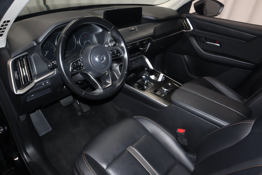 Used 2025 MAZDA CX-90 3.3 Turbo w/ Select Package AWD/4WD image 19
