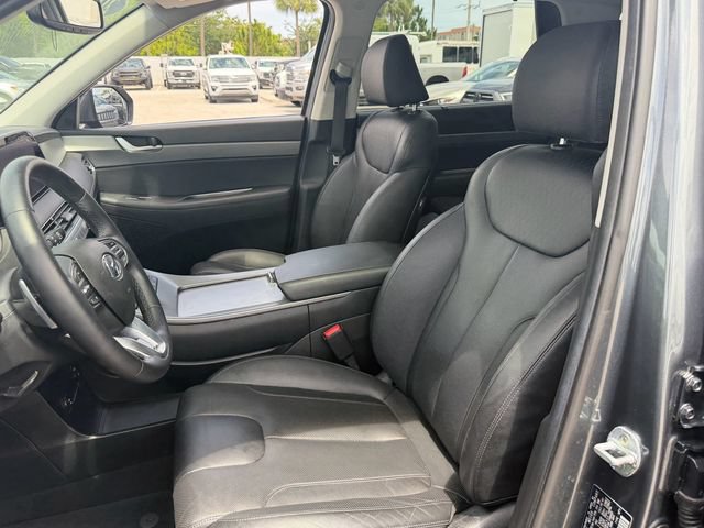 Used 2022 Hyundai Palisade SEL w/ Premium Package FWD image 5