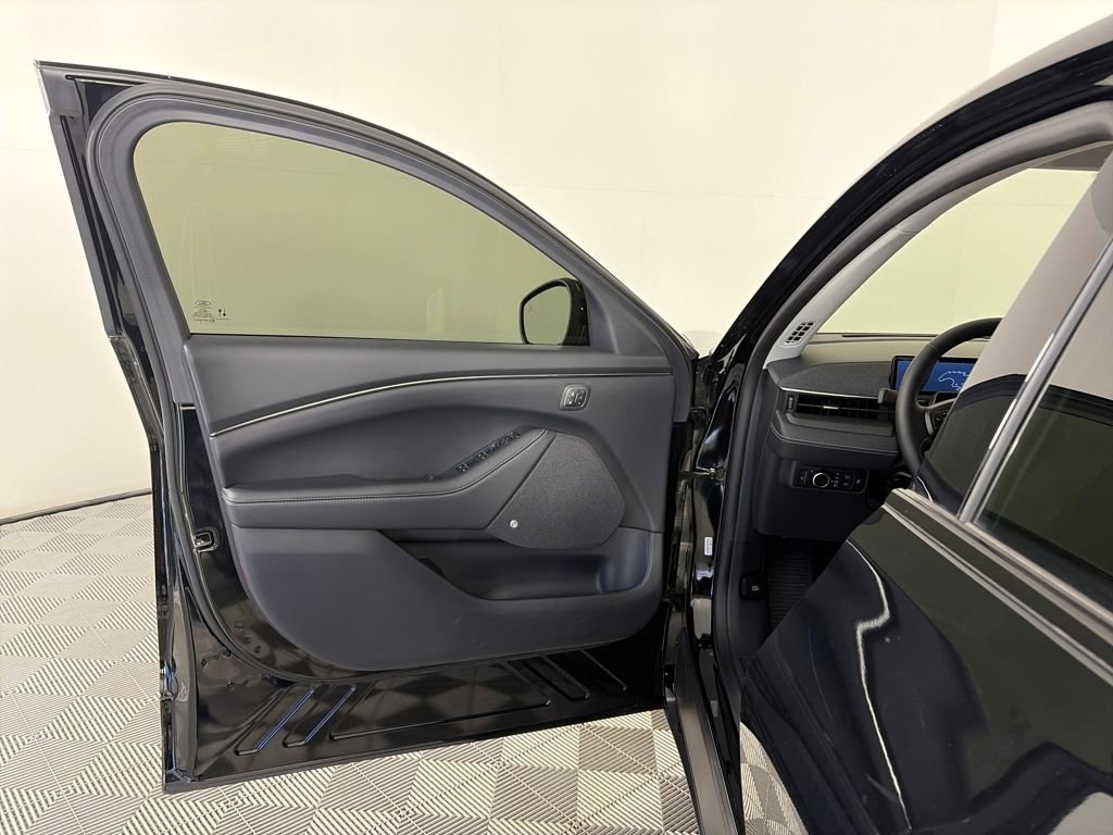 Certified 2024 Ford Mustang Mach-E Premium image 10