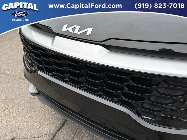 Used 2023 Kia Sportage EX image 10