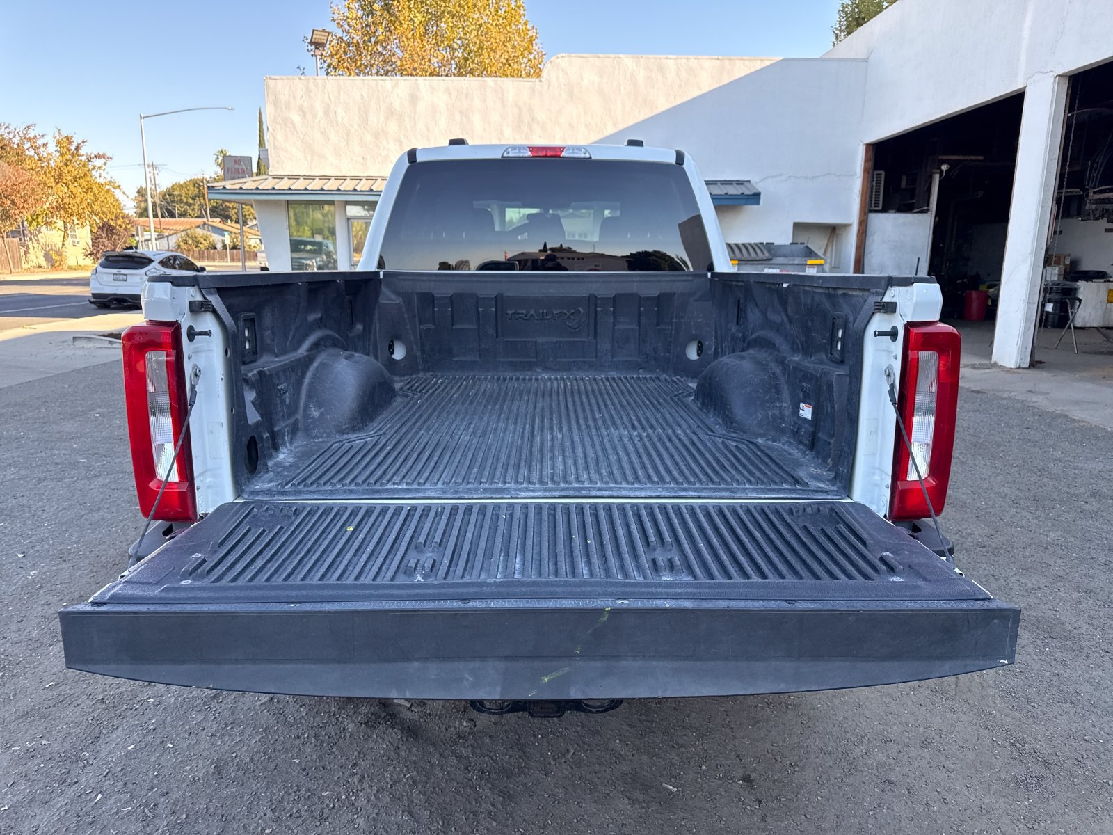 Certified 2025 Ford F250 XLT AWD/4WD image 23