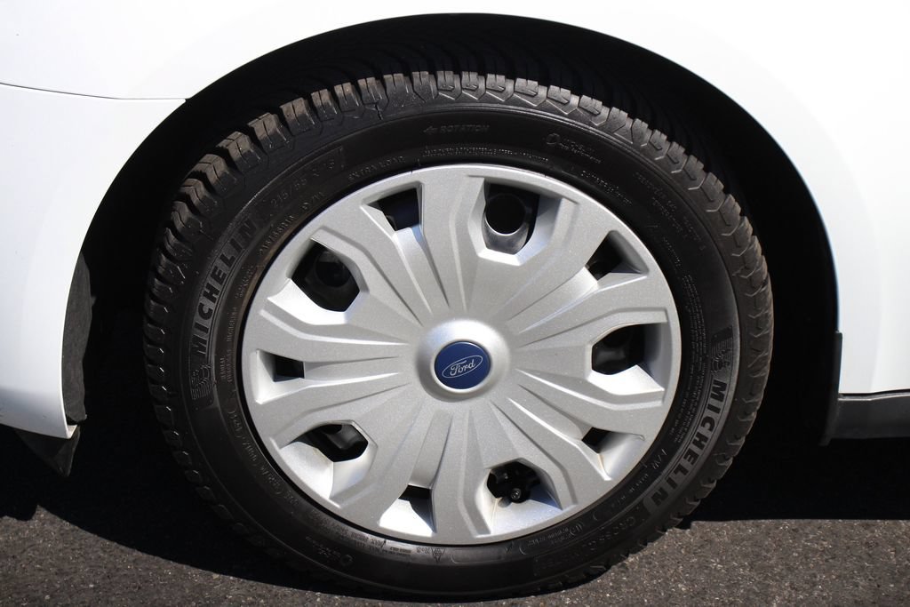 Certified 2020 Ford Transit Connect XLT FWD image 14