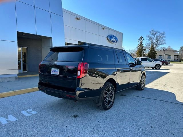 Certified 2025 Ford Expedition Max Platinum w/ Stealth Performance Package AWD/4WD image 16
