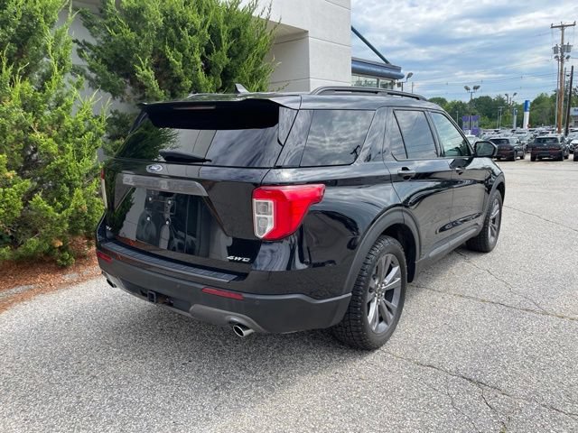 Certified 2021 Ford Explorer XLT w/ Equipment Group 202A AWD/4WD image 7