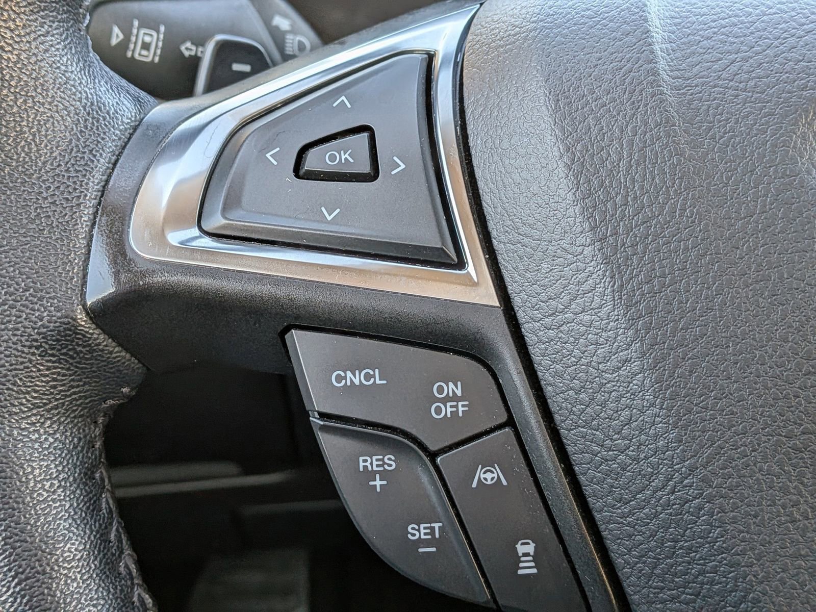 Certified 2024 Ford Edge SEL w/ Convenience Package image 31