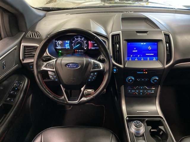 Certified 2020 Ford Edge ST-Line AWD/4WD image 11
