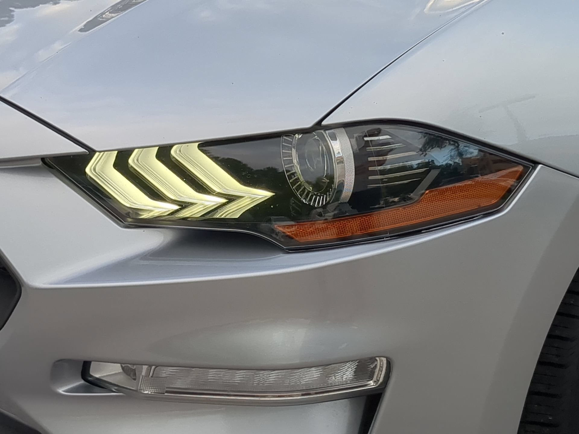 Certified 2020 Ford Mustang Premium RWD image 44