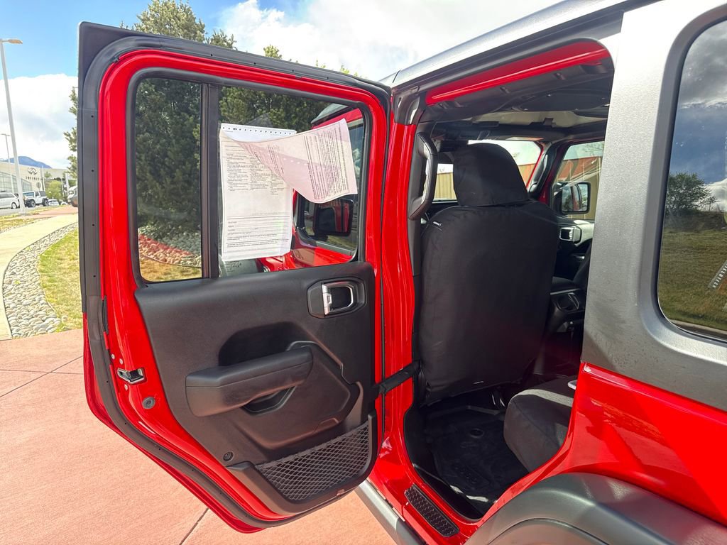 Used 2025 Jeep Wrangler Unlimited Sport AWD/4WD image 20