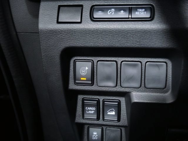 Used 2022 Nissan Frontier S w/ Technology Package AWD/4WD image 23