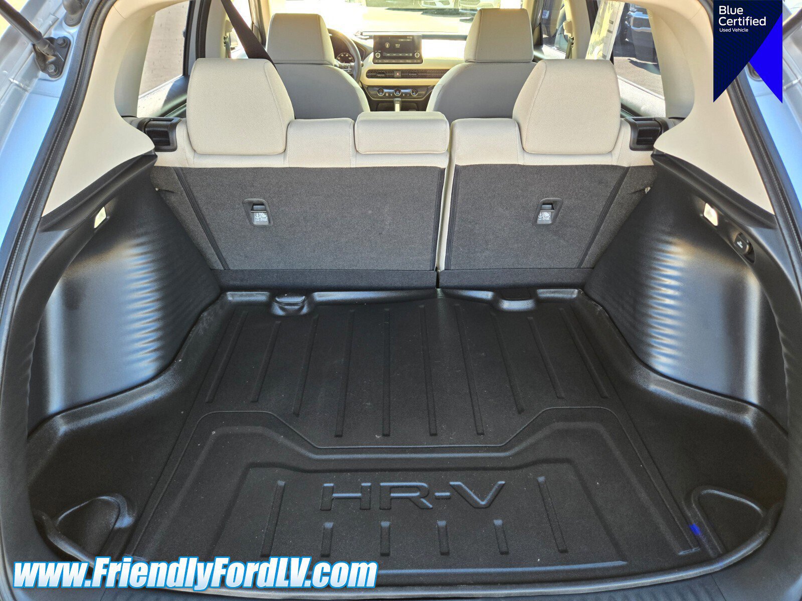 Used 2023 Honda HR-V LX image 13