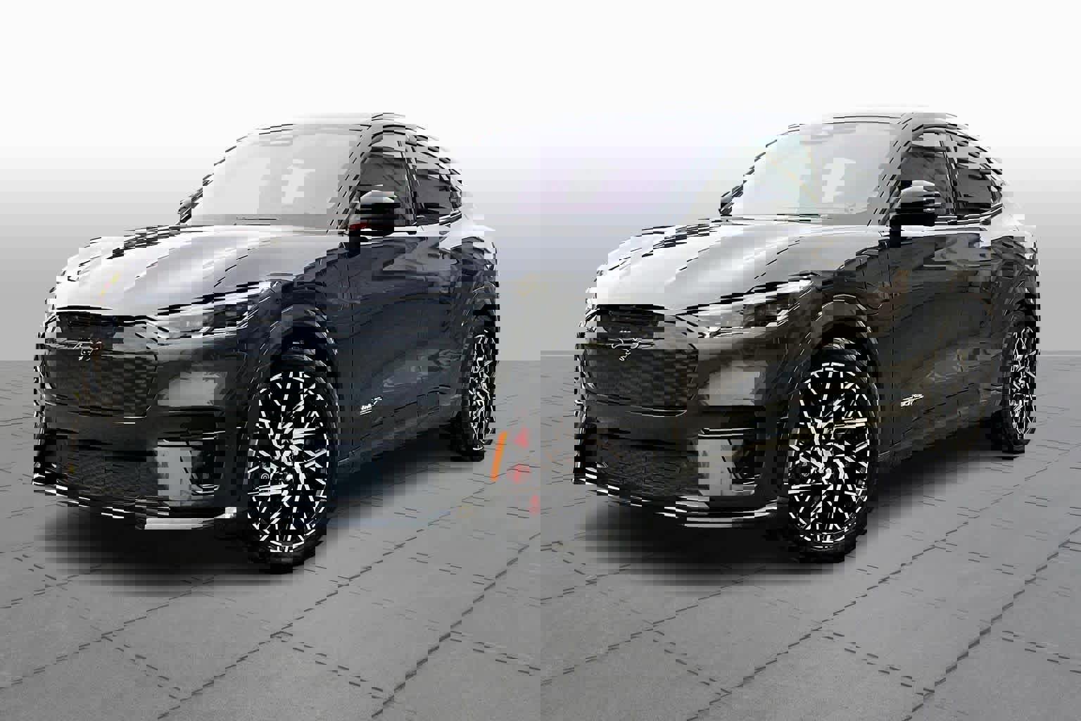 Certified 2021 Ford Mustang Mach-E GT w/ GT Performance Edition image 6