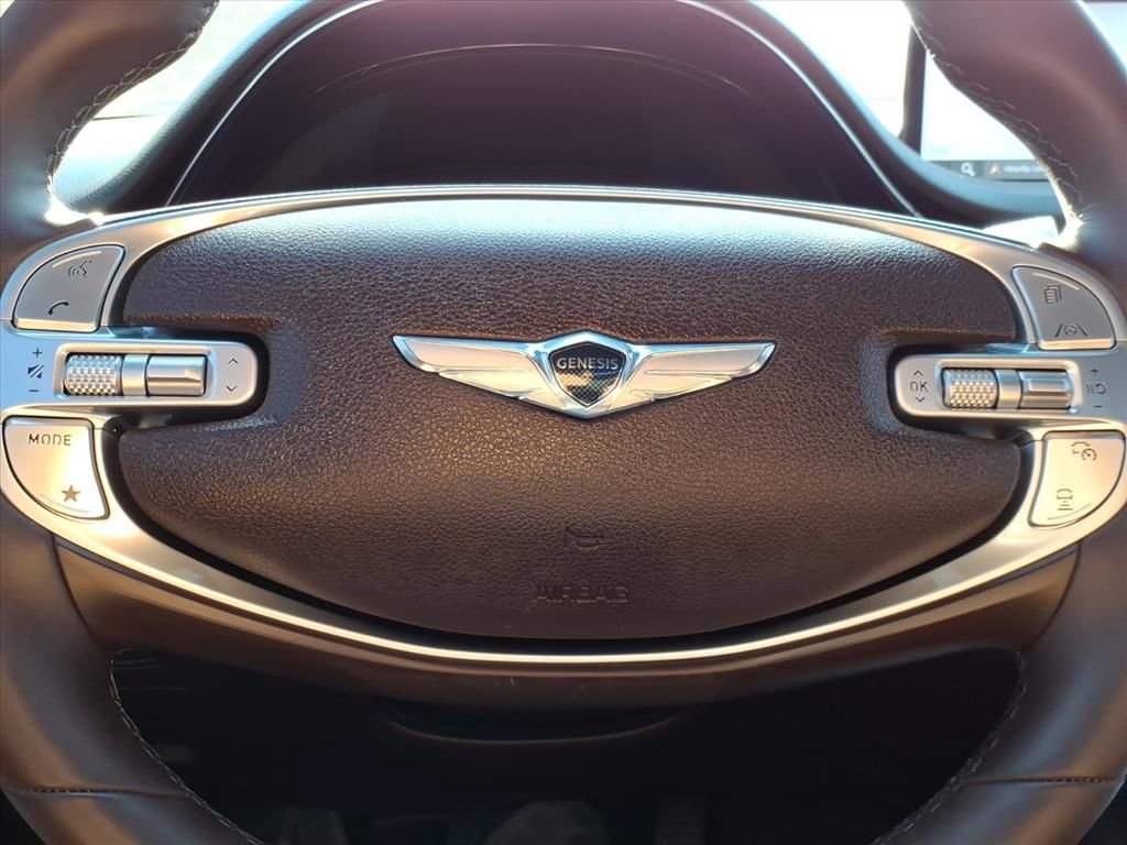Used 2022 Genesis GV70 2.5T w/ Advanced Package image 26