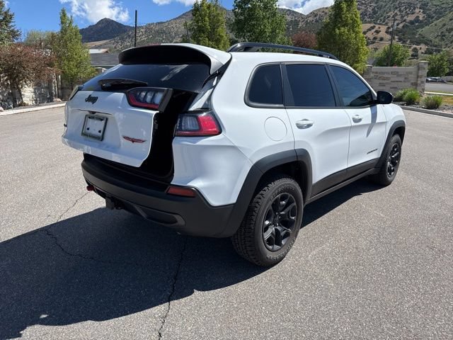 Used 2022 Jeep Cherokee Trailhawk w/ Premium Leather Package AWD/4WD image 11