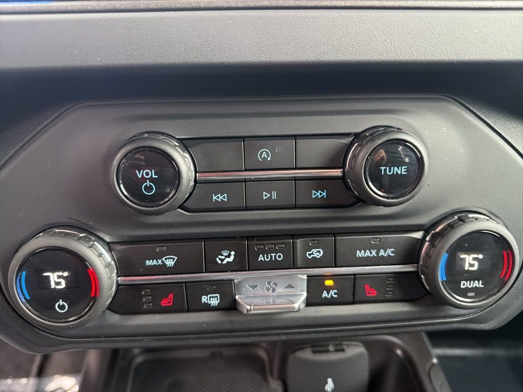 Certified 2025 Ford Bronco Big Bend image 29