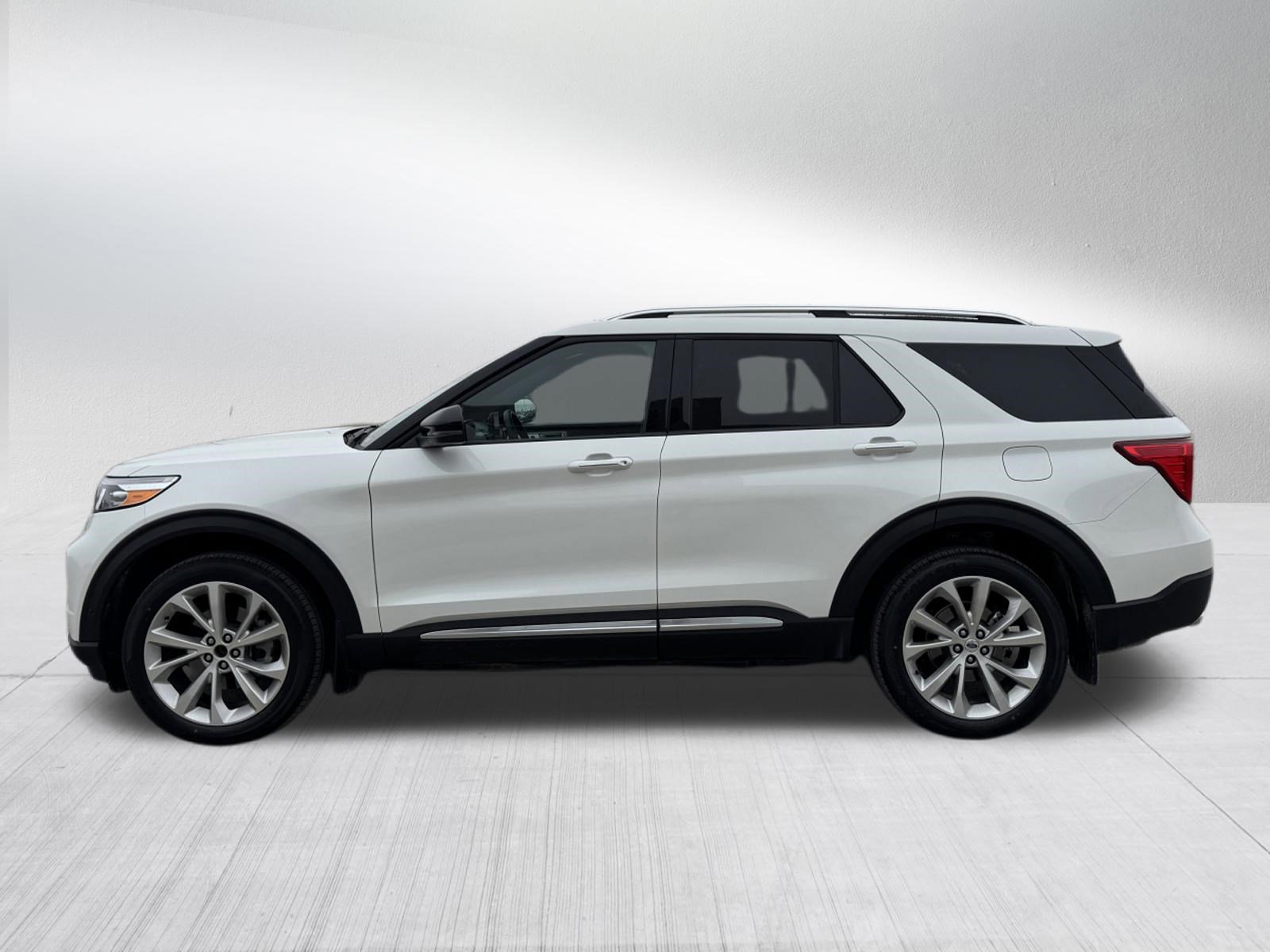 Certified 2024 Ford Explorer Platinum w/ Technology Package video 2