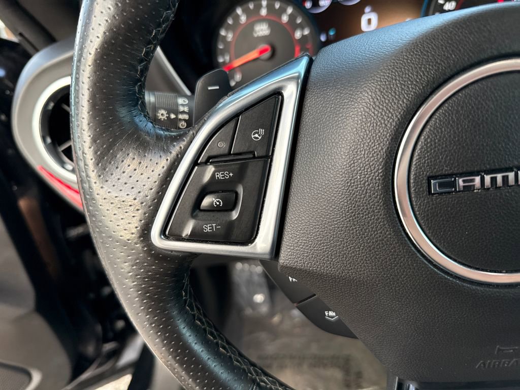Used 2017 Chevrolet Camaro SS image 16