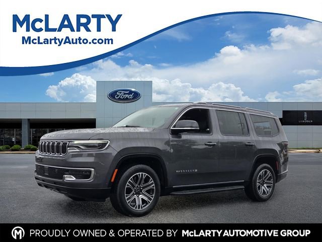 Used 2025 Jeep Wagoneer 4WD