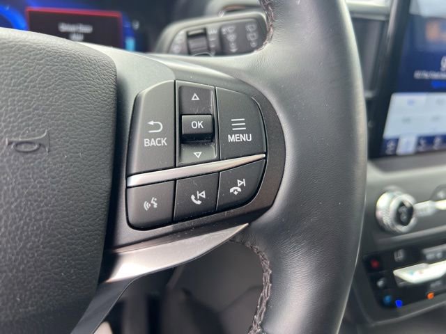 Certified 2020 Ford Explorer Platinum w/ Premium Technology Package AWD/4WD image 12