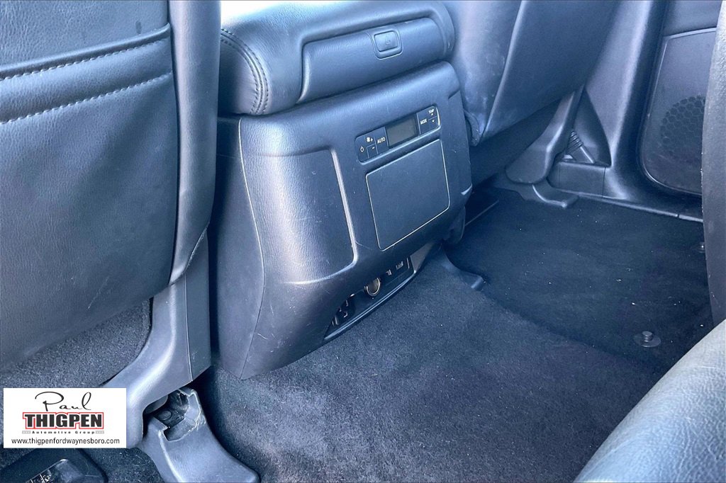 Used 2023 Nissan Armada SL w/ Midnight Edition Package image 33