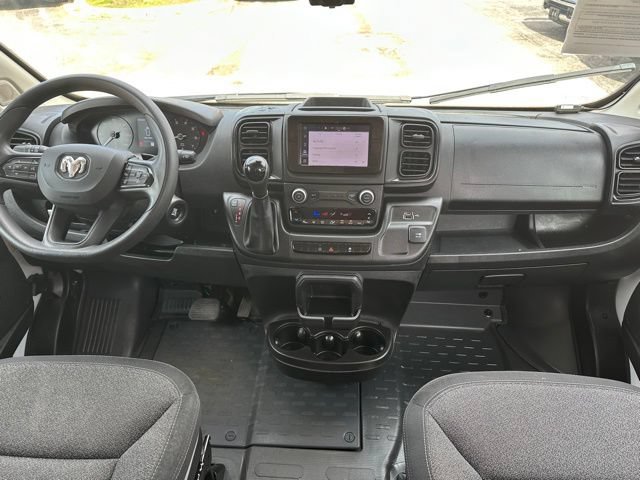 Used 2025 RAM ProMaster 2500 w/ Convenience Group FWD image 11