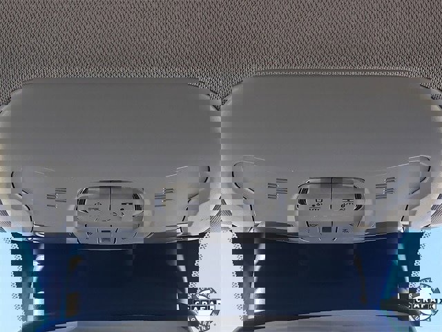 Used 2019 Jeep Renegade Latitude w/ Cold Weather Group image 19