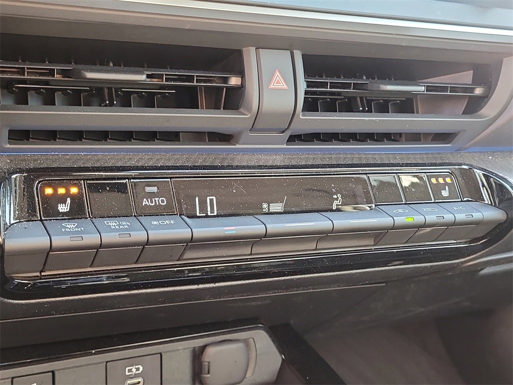 Used 2026 Toyota Prius XLE image 23