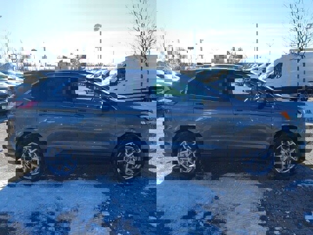 Certified 2023 Ford Edge SEL image 9