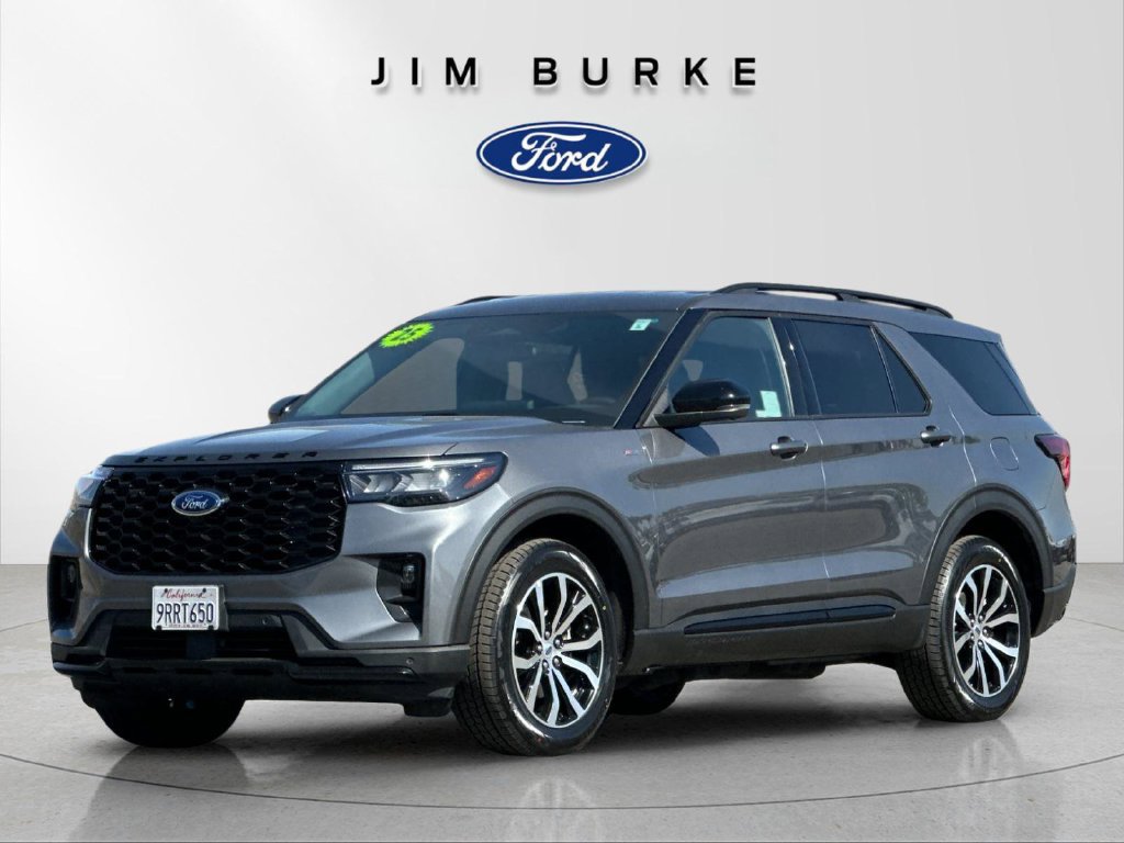 Certified 2025 Ford Explorer ST-Line AWD/4WD image 1