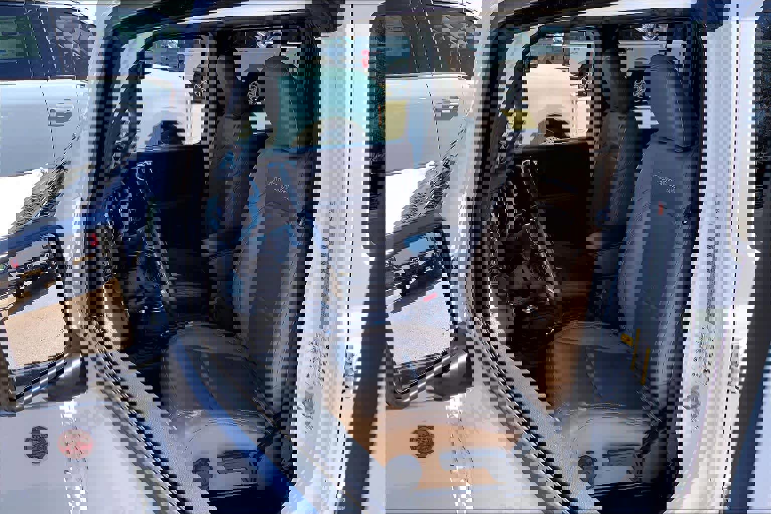 Used 2020 Jeep Gladiator Rubicon image 10