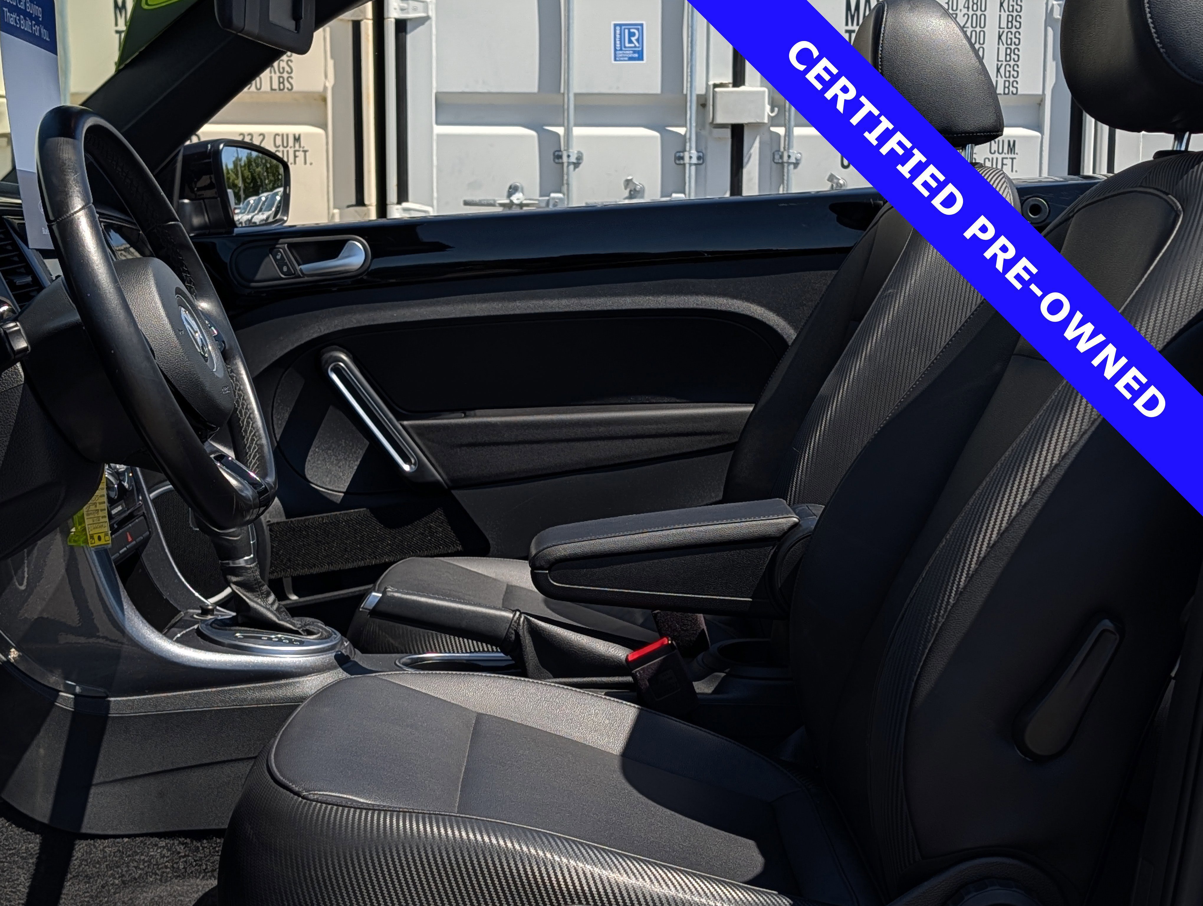 Used 2018 Volkswagen Beetle 2.0T S image 16