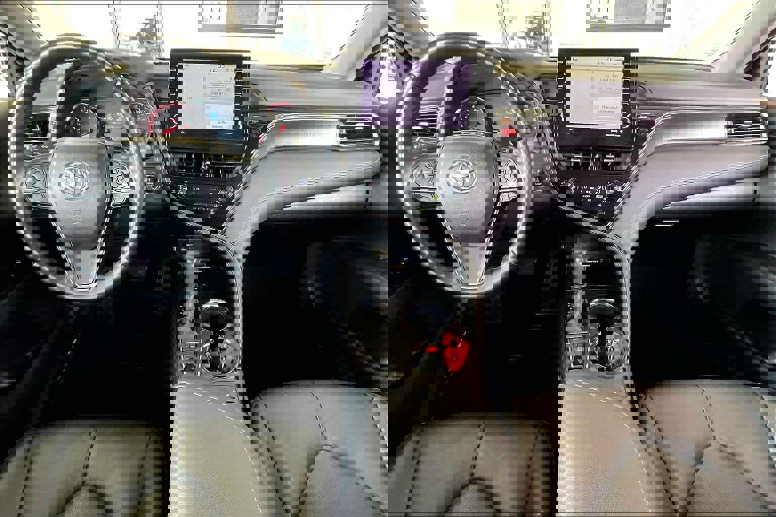 Used 2024 Toyota Camry XSE image 15