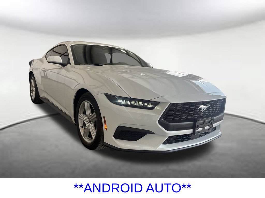 Certified 2026 Ford Mustang Coupe RWD image 7