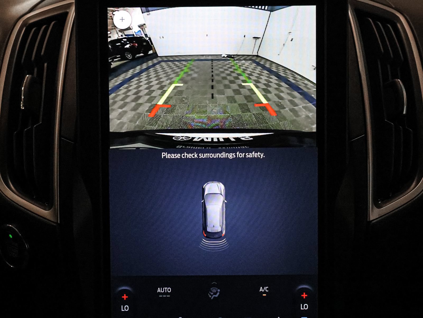 Certified 2022 Ford Edge SEL AWD/4WD image 38