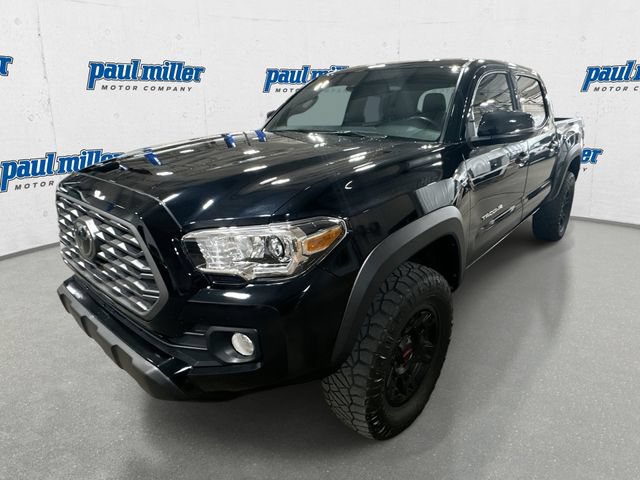 Used 2021 Toyota Tacoma TRD Off-Road AWD/4WD image 1