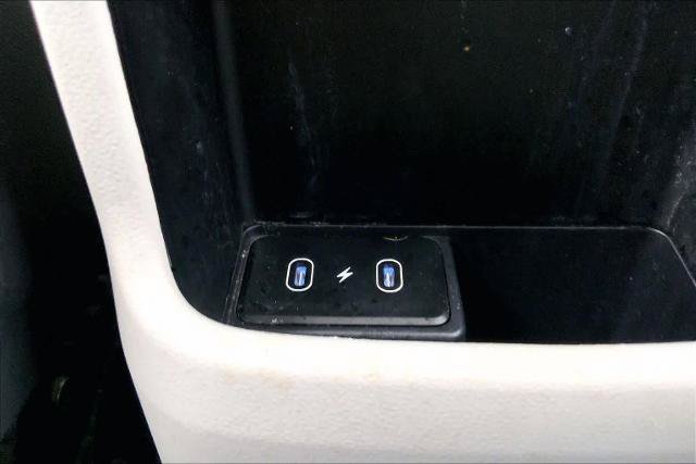 Used 2025 Hyundai Kona SEL AWD/4WD image 32